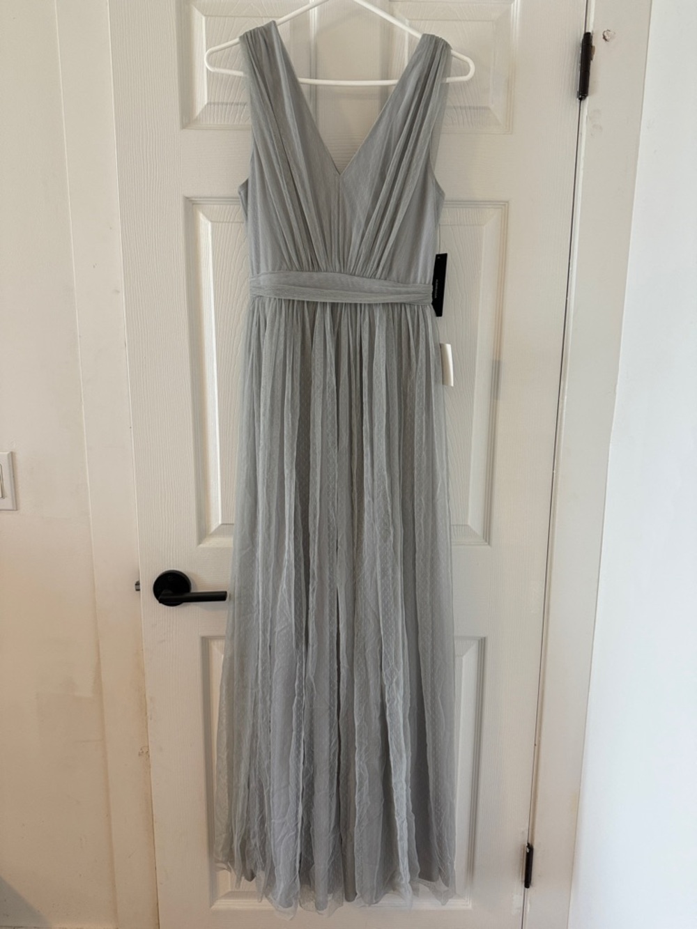 Lulu's Light Gray V-Neck Tulle Maxi Gown